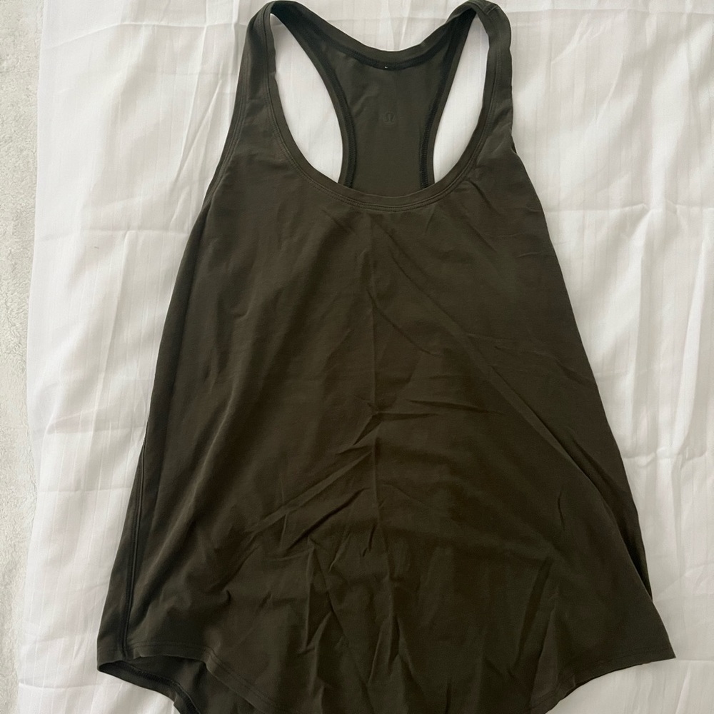 Lululemon workout tank
